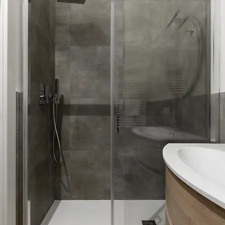 Casa Gini - The View アパート ボローニャ